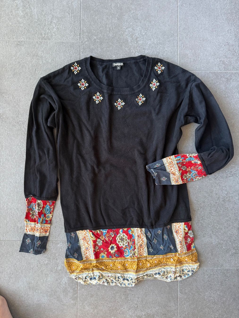 Desigual Pulls & Sweat-shirts: Desingual – D'occasion à Matten b. Interl par iamue 1