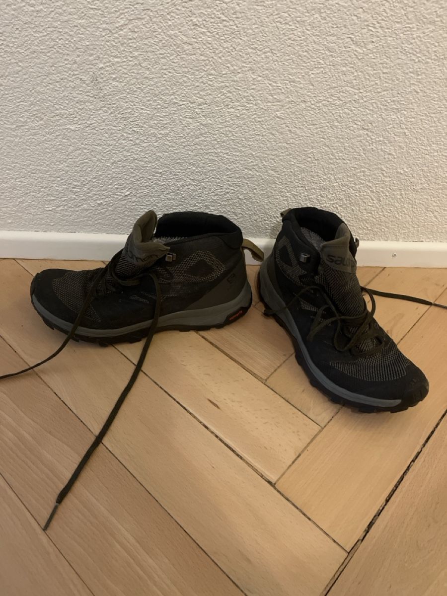 Herrenschuhe: Salomon hiking boots – Gebraucht aus St. Gallen von JoonasK