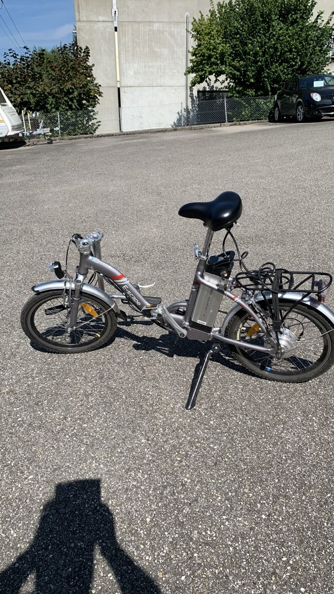 Velos: Klappbares E-Bike e-scape – Gebraucht aus Utzigen von gre_x76z 2