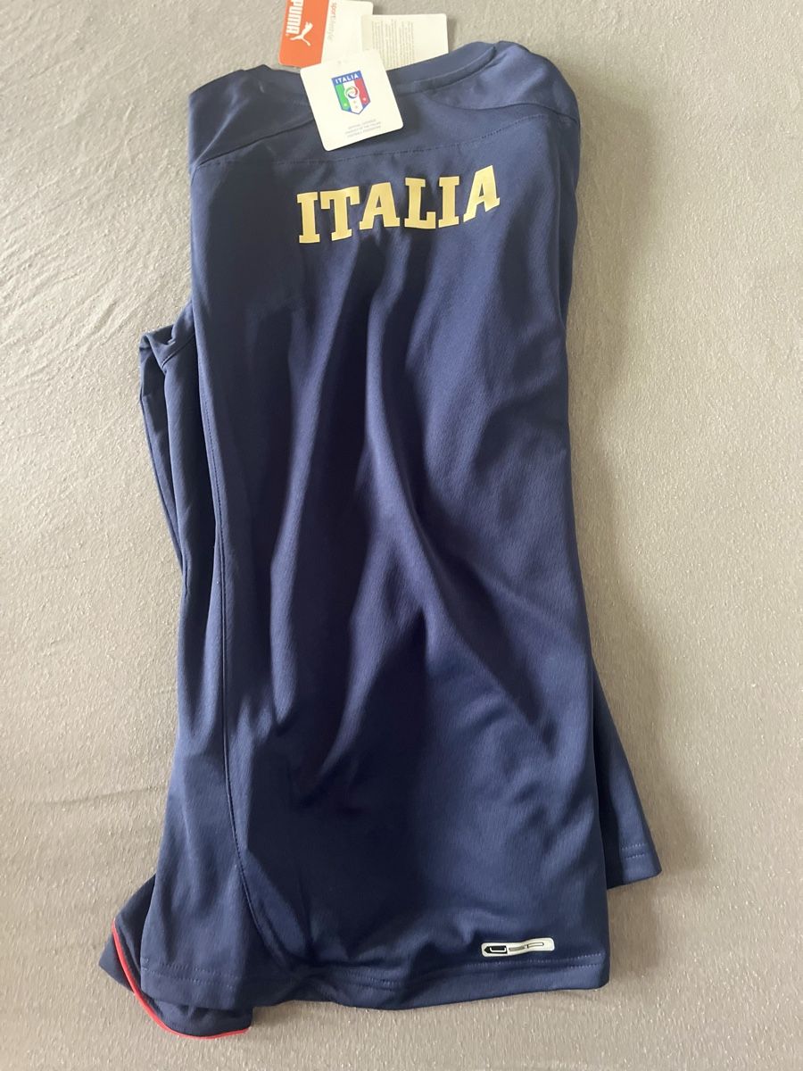 T-shirt: Manche longue Italie – Nuovo e nell'imballaggio originale da Chambésy venduto da Louwall_football 2