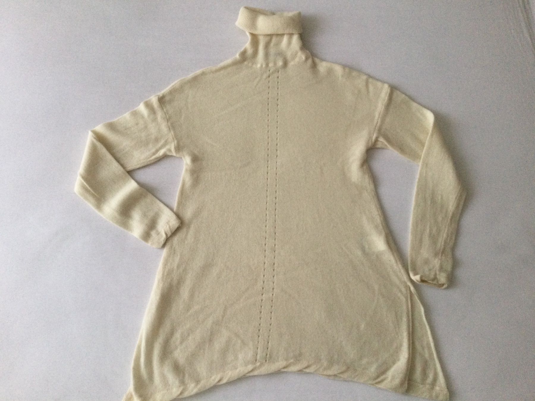 Sisley Maglioni & Felpe: Sisley  Pullover - cremefarbig - aus Wolle – Usato da Zürich venduto da Janakpur