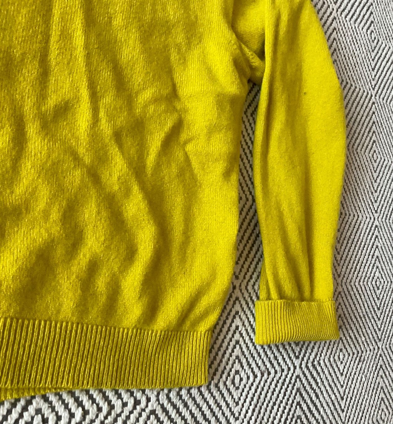 Pullover & Sweatshirts: GULER  Pullover Cashmere Gr.S  Oversize  breit und kurz – Gebraucht aus Weiningen ZH von moon-55 4