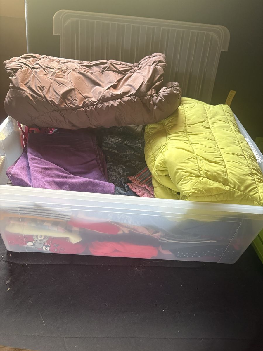 Vestiti & Gonne: Mädchenkleiderset 110/116 – Usato da Pany venduto da Augustiner1328