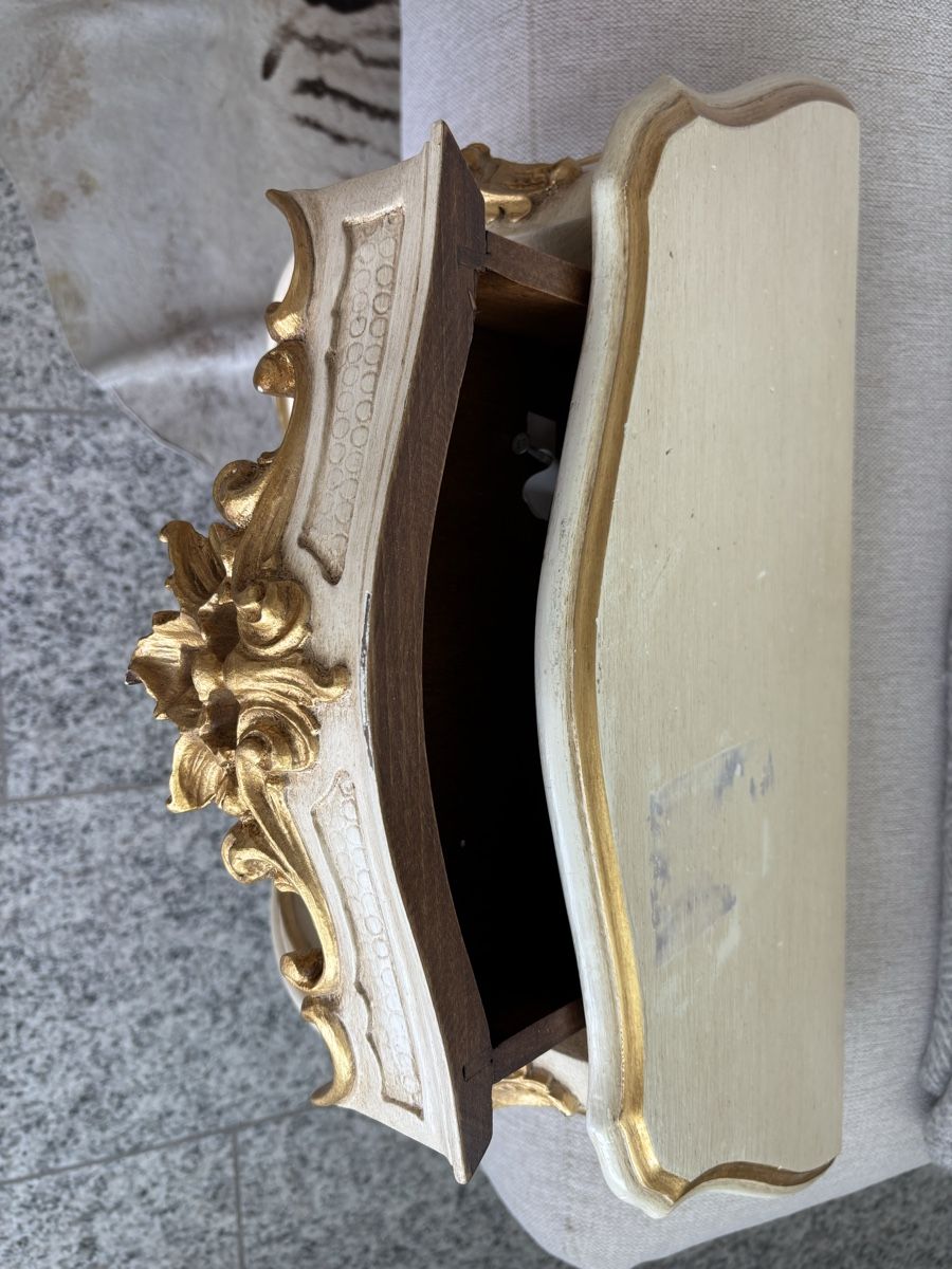 Cassettiere: Antike Konsole – Usato da Cham venduto da LoreM7 1