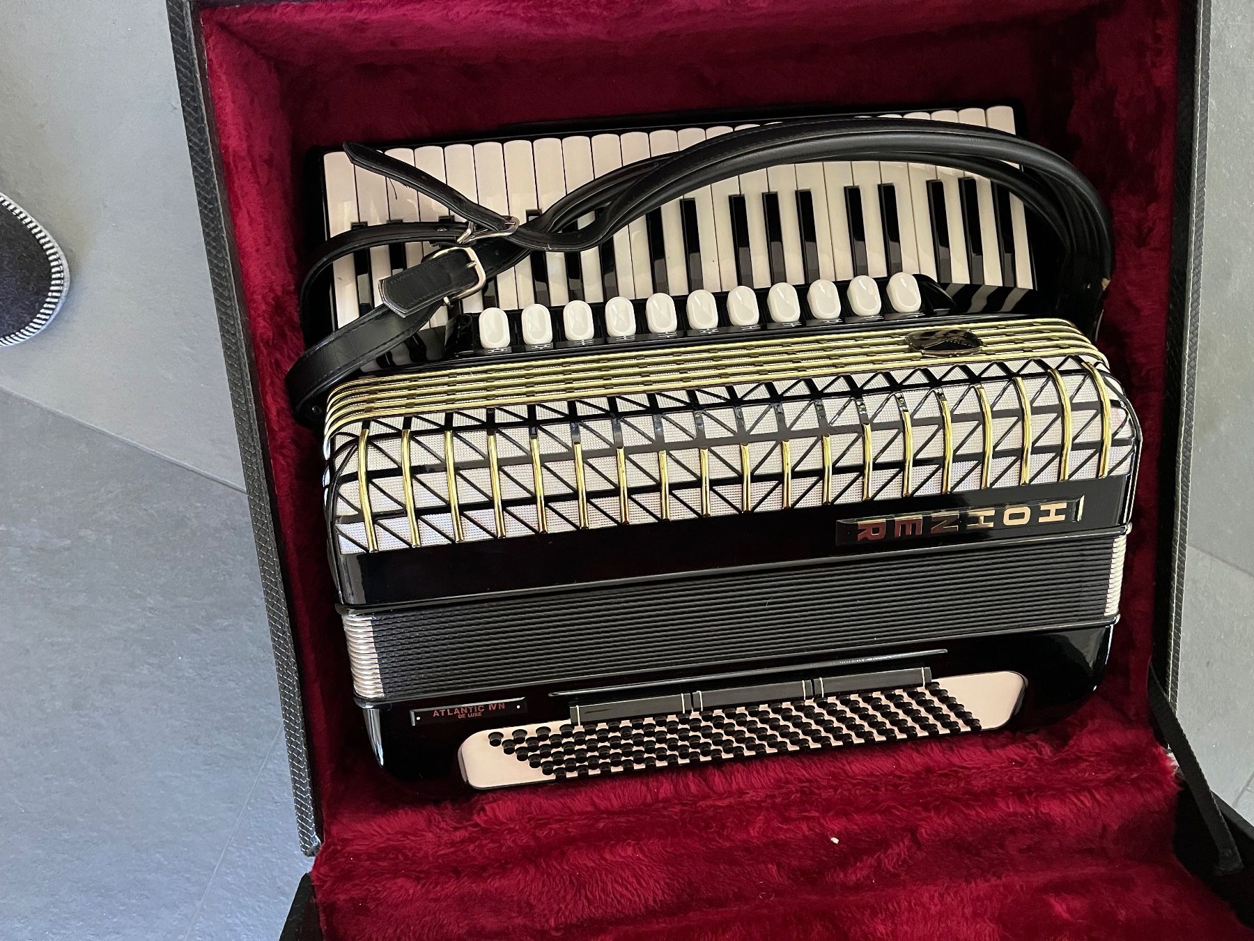 Hohner Strumenti musicali: Hohner Atlantic IV N de luxe – Usato da Schlattingen venduto da rencor94 4