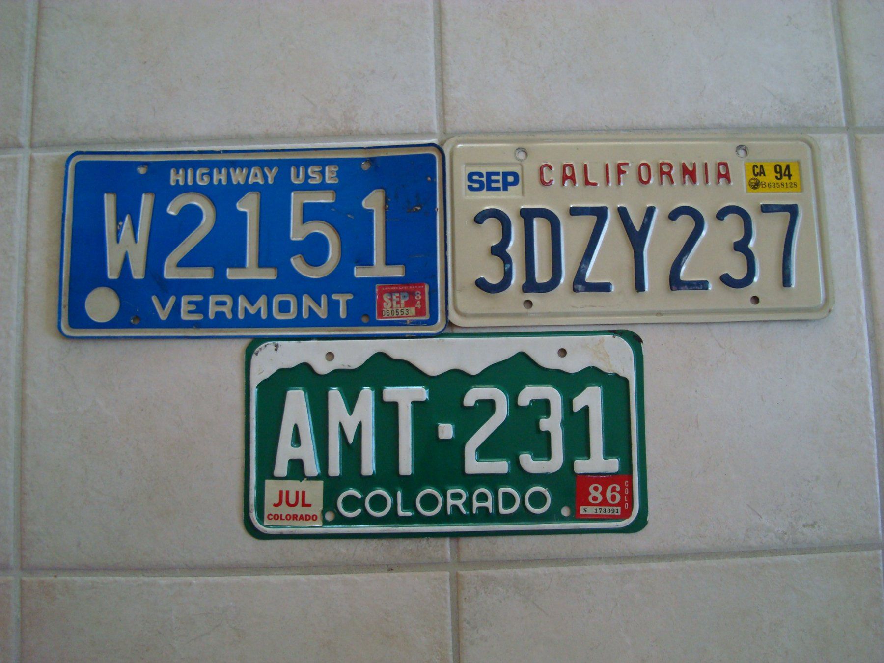 Insegne: VERMONT CALIFORNIA UND COLORADO – Usato da Scherz venduto da 5246