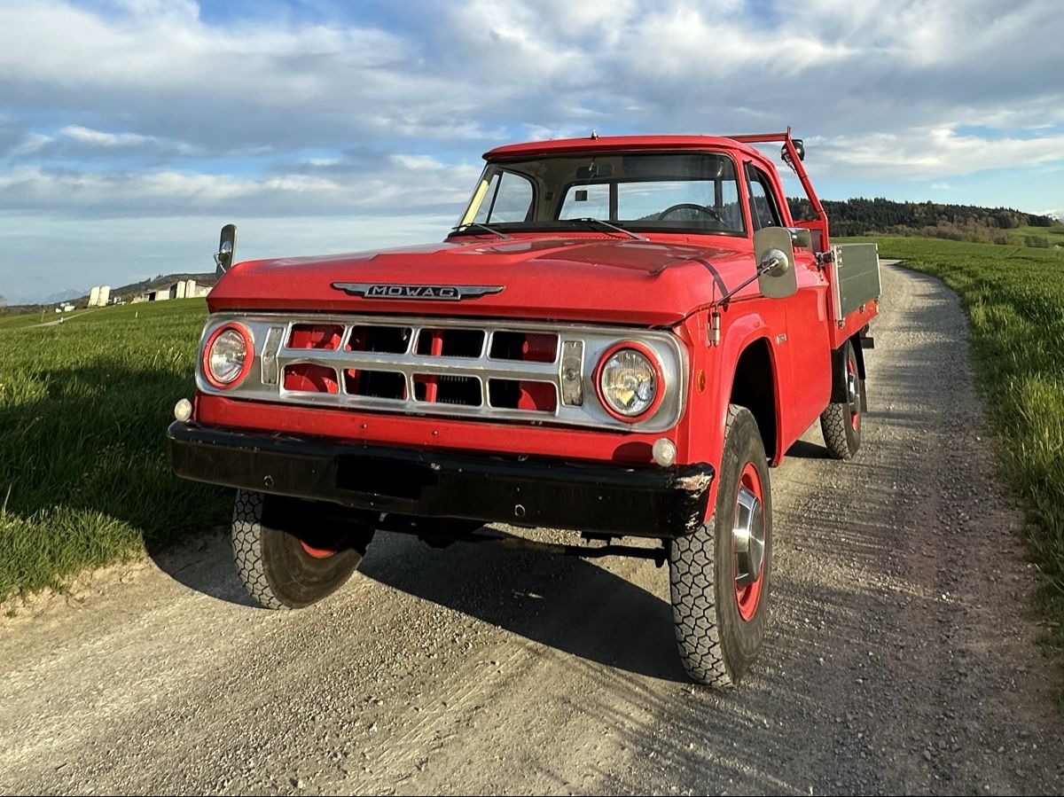 Mowag Autos: Mowag / Dodge W200 Pickup – D'occasion à Oberweningen par MERCMST 1