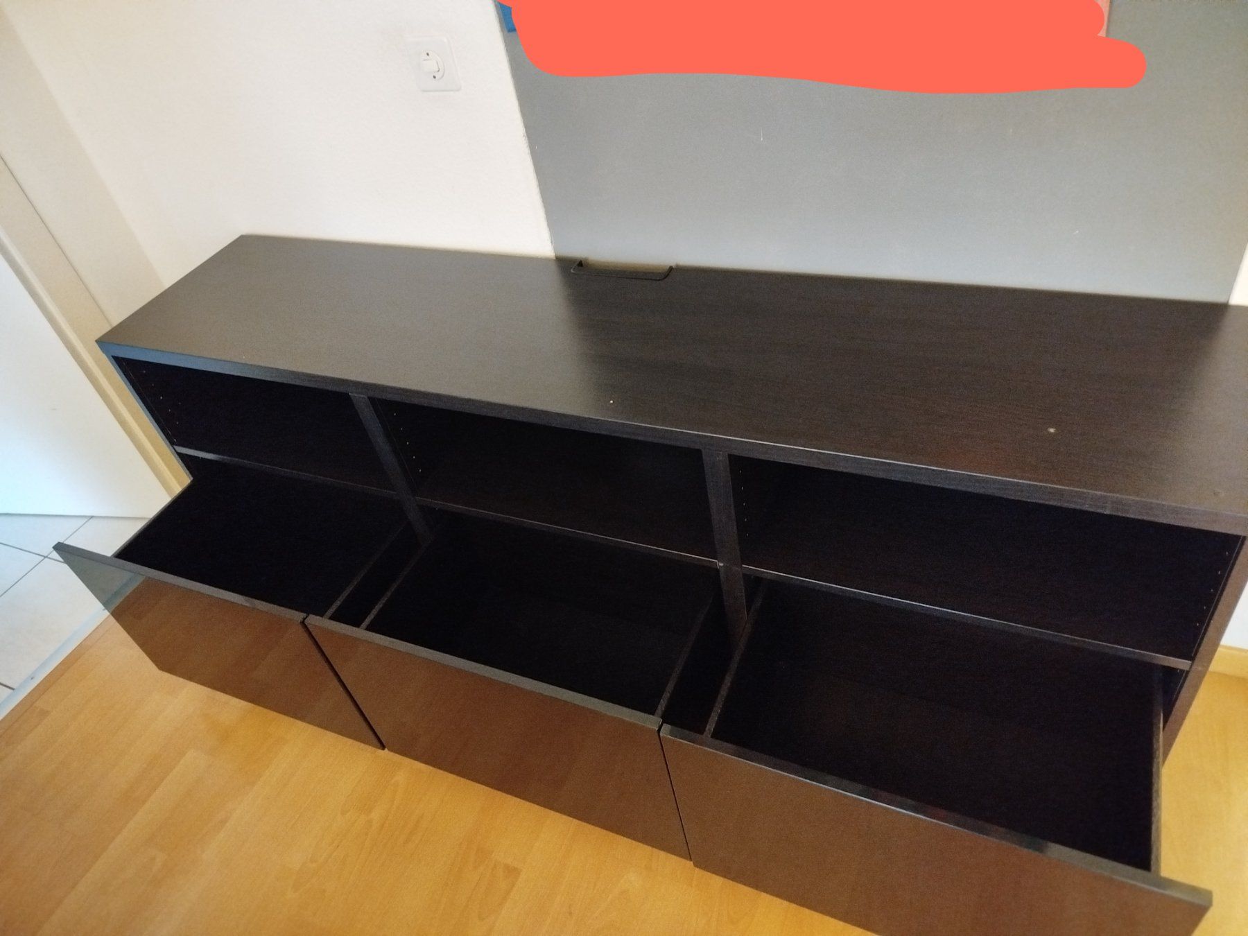 Cassettiere: Schwarze TV-Kommode mit 3 geräumigen Schubladen – Usato da Horw venduto da ces_lf82 6