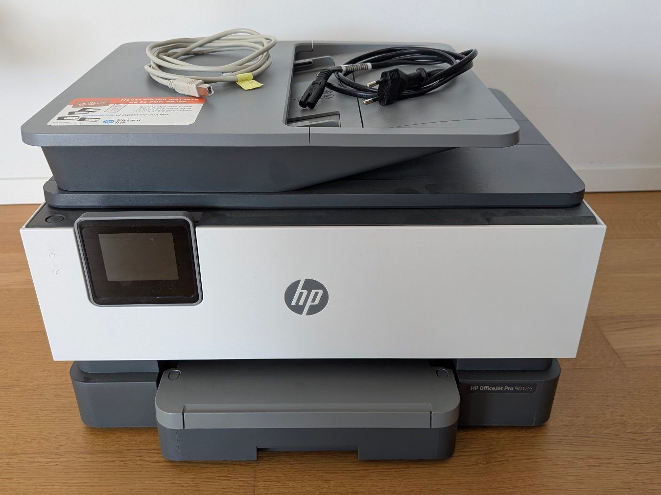 Hewlett Packard Stampanti: HP OfficeJet Pro 9012e Multifunktions-Drucker /neue Patronen – Usato da Adligenswil venduto da Jorosi