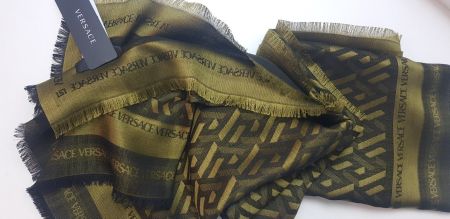 Versace Tuch 140x140 cm 20% Rabatt NEU