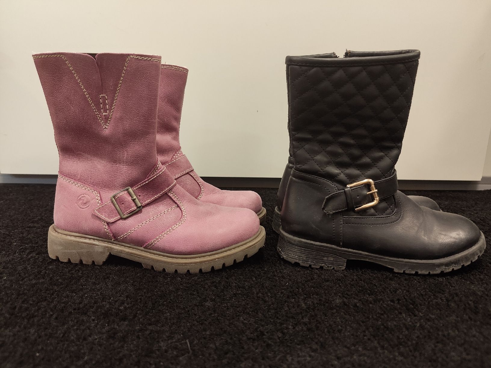 Naturino Scarpe per ragazze: Mädchen Stiefel 33/35 echt Leder Sohle 21cm – Usato da Obernau venduto da ChooseWisely