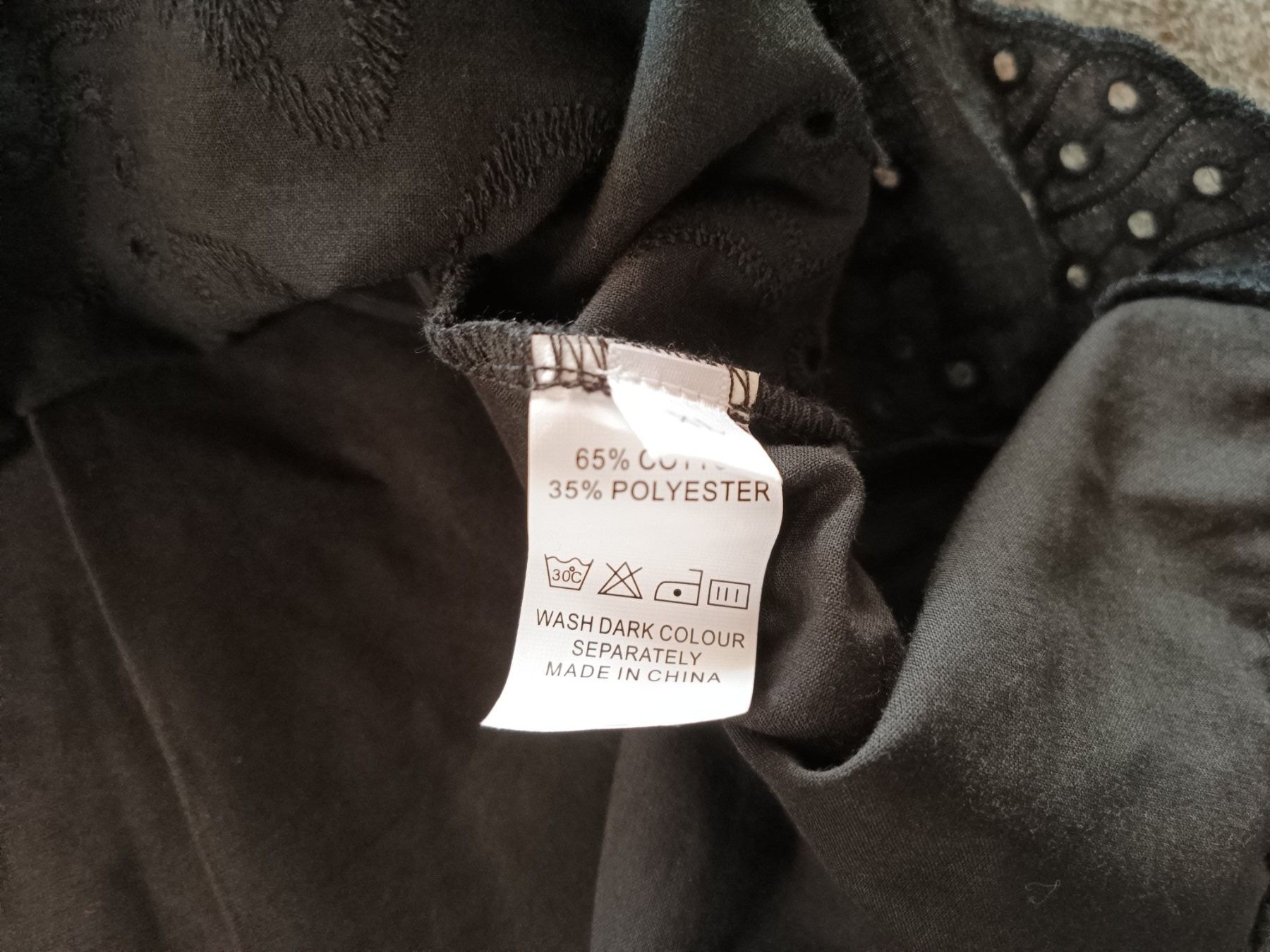 T-shirt: Shirt XL – Usato da Bätterkinden venduto da Elefantenzoo 2
