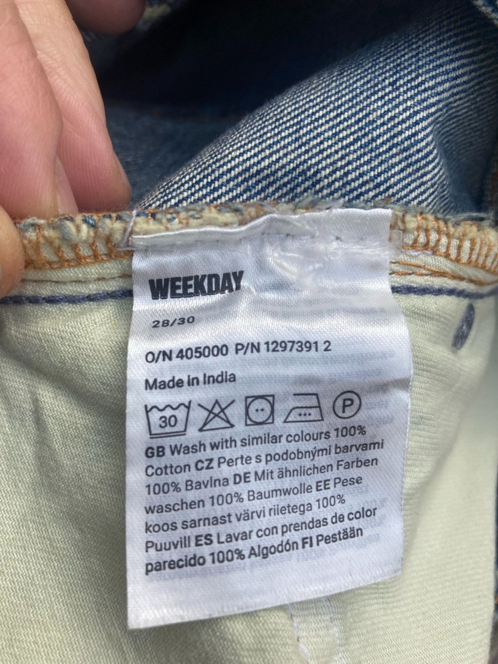 Weekday Jeans: Weekday Jeans weite Bein – Usato da Wädenswil venduto da Pixie_ 4