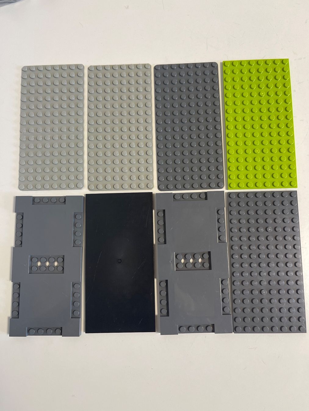 Lego Giocattoli: Lego 8 Platten 8 X 16 Noppen – Usato da Gelterkinden venduto da cobra0110