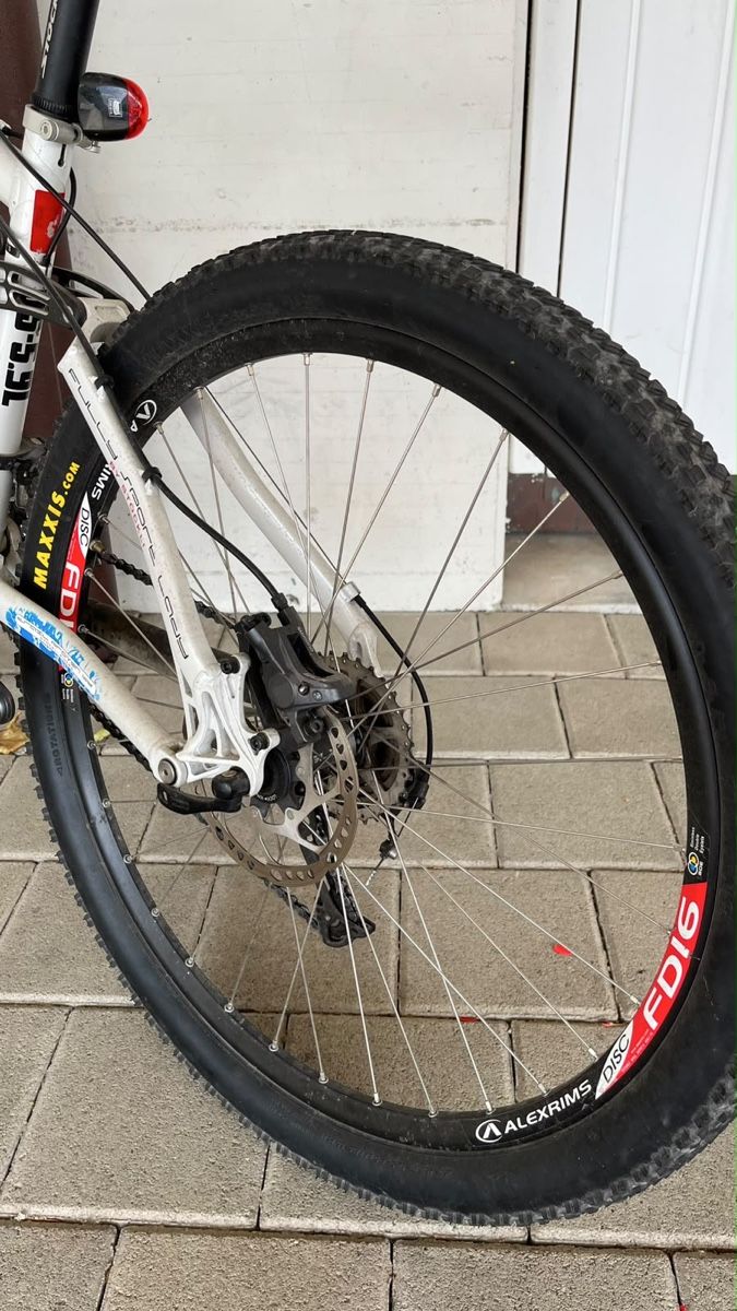 Stöckli Velos: Stöckli Fully Mountainbike – Gebraucht aus Eich von Warthli 4