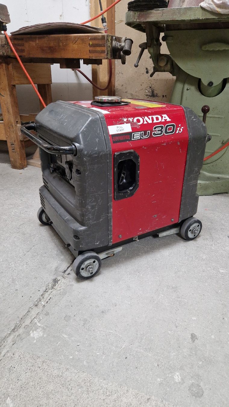 Honda Generatori di corrente: Honda EU30is Stromerzeuger Generator – Usato da Zürich venduto da noah-s 3