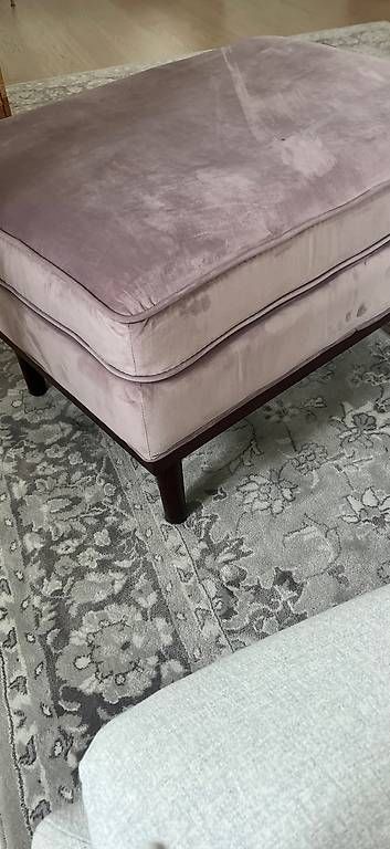 Hocker: Hocker Mauve  – Gebraucht aus Zürich von mar_7jfd 1