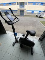 Cyclette EB 900 B connessa e autoalimentata