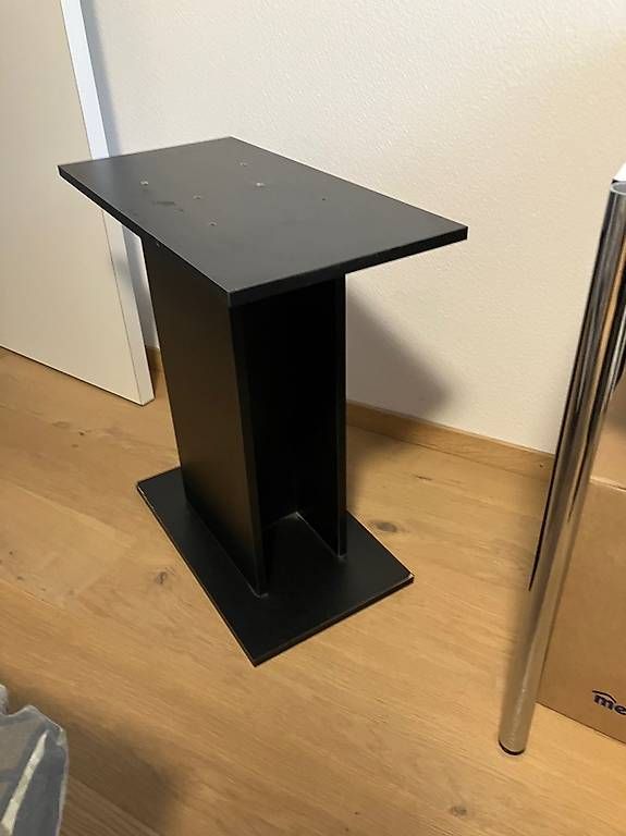 Altro in Decorazioni & Accessori: TV-Möbel / PlayStation-Ständer  Schwarz – Usato da Baar venduto da leo_j8vl 1