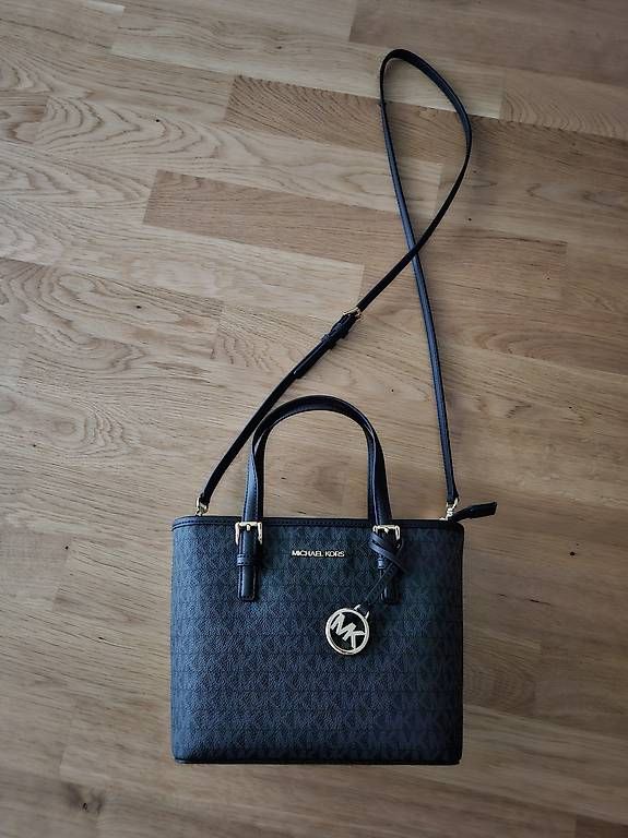 Borse da donna: Michael Kors Tasche (kleine Version) – Usato da Sempach venduto da Spartan610