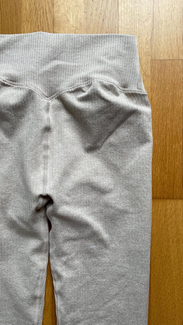 Leggings: Sport Leggins aim'n, Grösse M – Usato da Burgdorf venduto da Crown. 3