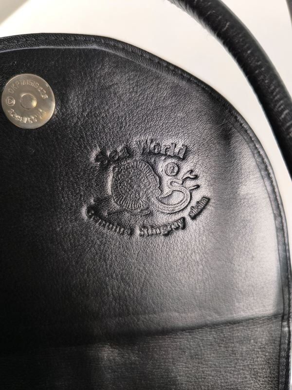 Borse da donna: Leder-Tasche ( Rochen ) – Usato da Rüti ZH venduto da Restwert_Rueti_ZH 5