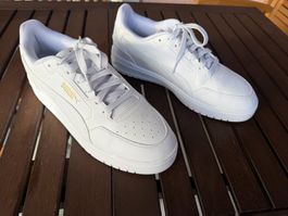 Puma Sneakers
