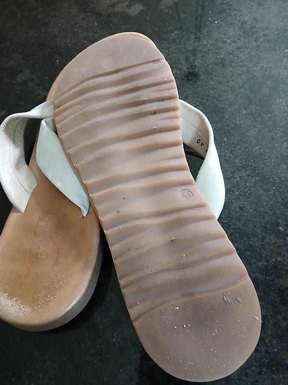 Scarpe da donna: Sommerliche Flip Flops – Usato da Arlesheim venduto da edmss 1