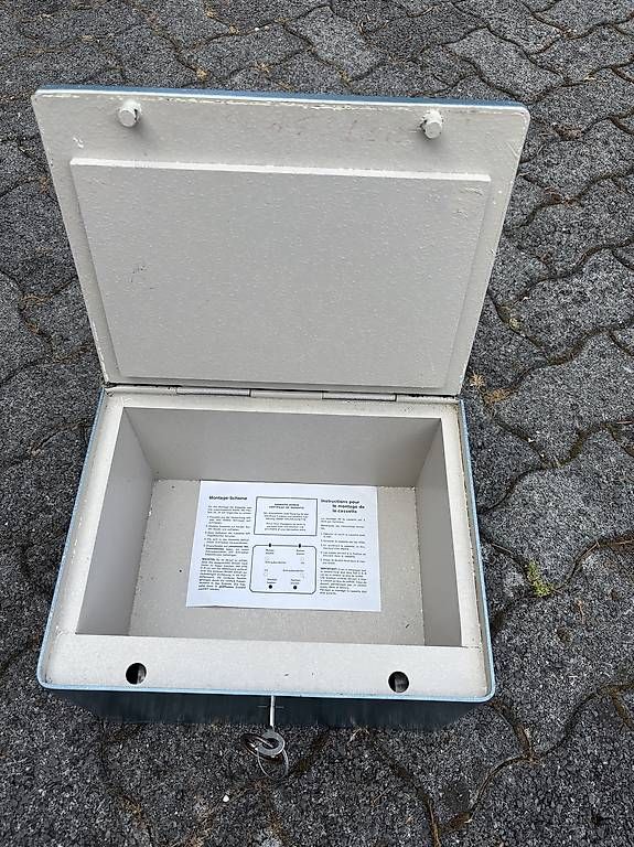 Casseforti: Safe/Geldschrank 21 KG – Usato da Hergiswil NW venduto da casko75 1