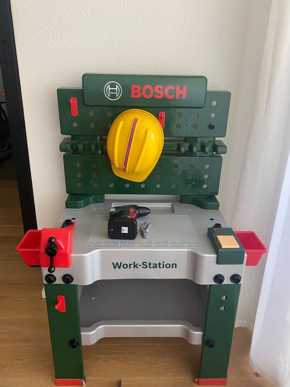 Spielzeuge: Bosch Work Station – Gebraucht aus Bolligen von Noeggeli10 1