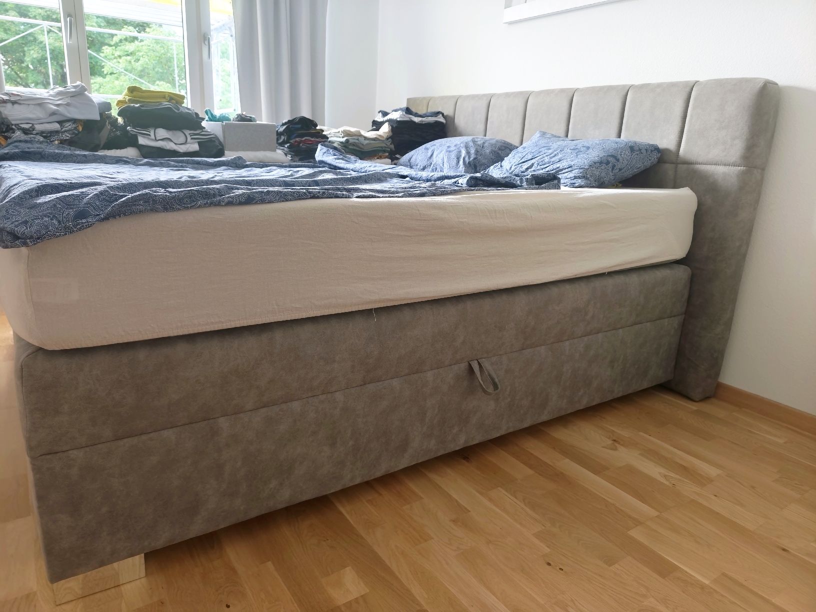 Letti: Premium Boxspring-Bett 180x200 cm inkl. Eazzzy-Topper – Usato da Schlieren venduto da Wizza 1