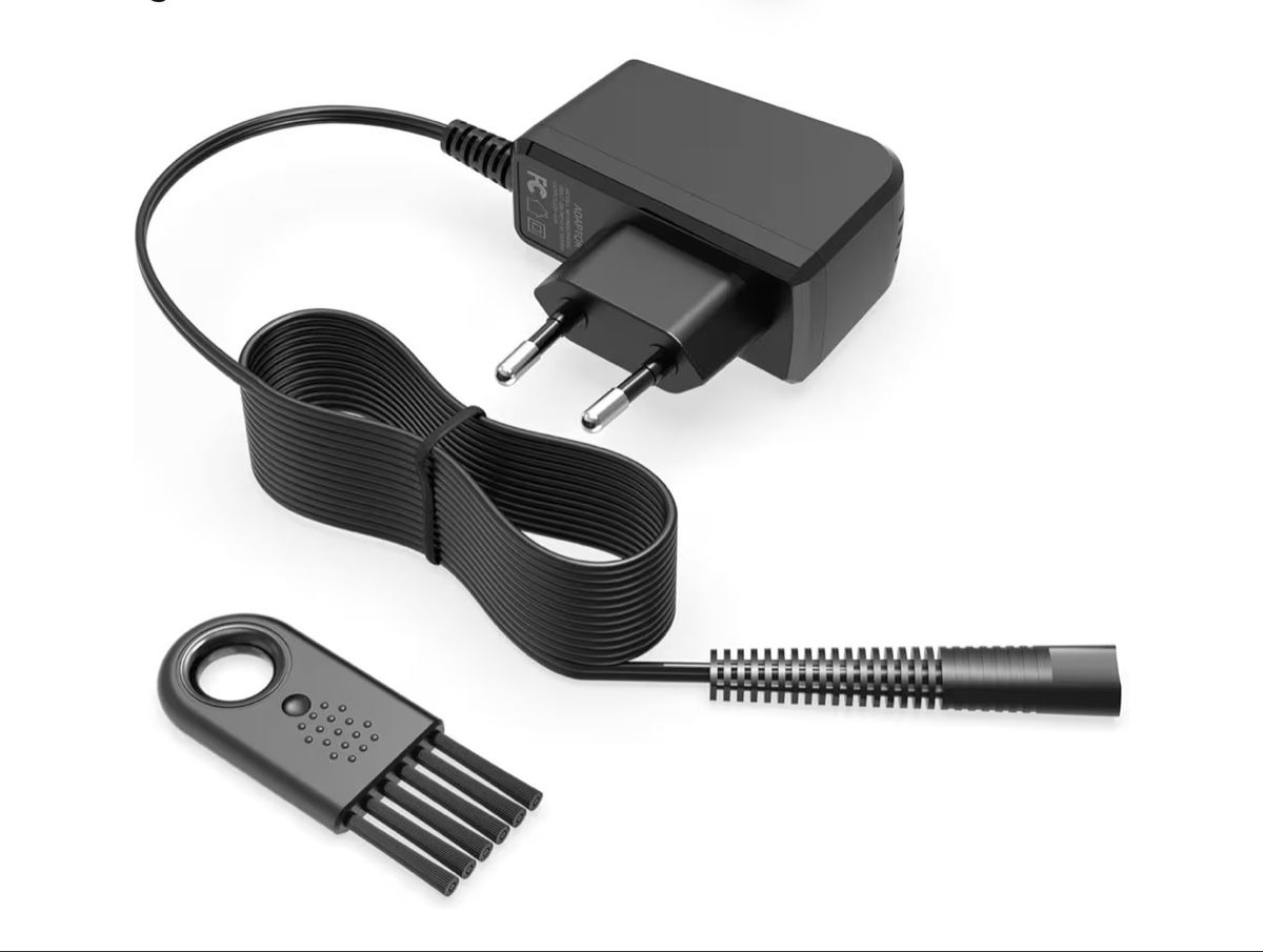 Caricabatterie: Superer Netzteil Universal-Adapter neu Braun – Usato da Spreitenbach venduto da padobranac86