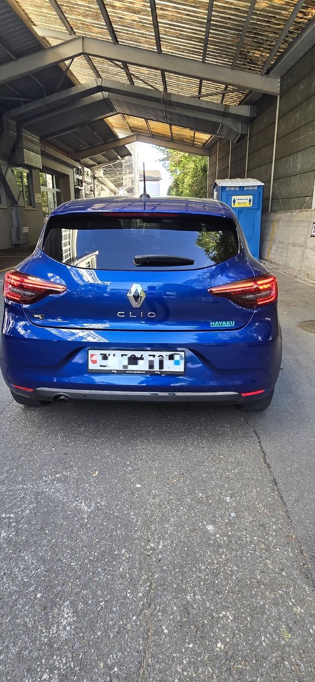 Renault Automobili: Renault clio 1.3 – Usato da Weiningen ZH venduto da ped_fbx2 1