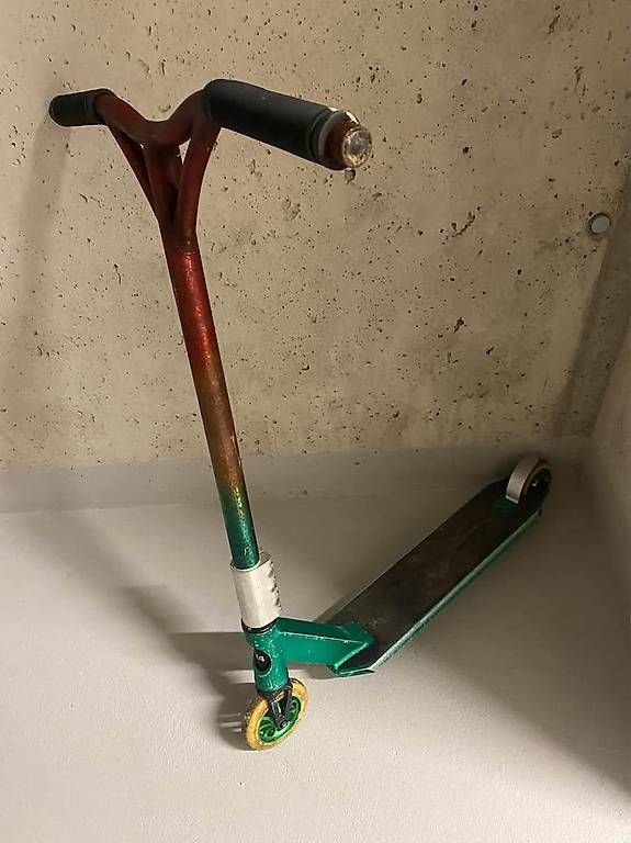 Scooter: Kids Scooter – Usato da Horgen venduto da ett_t5rh