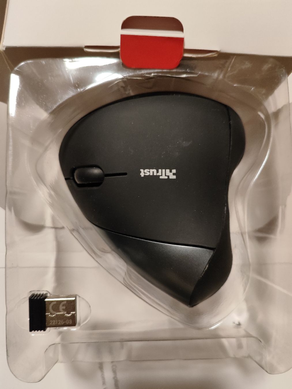 Trust Mouse: Wireless Mouse Trust Varo Ergonomic black defekt – Difettoso da Mülligen venduto da vagos85 1