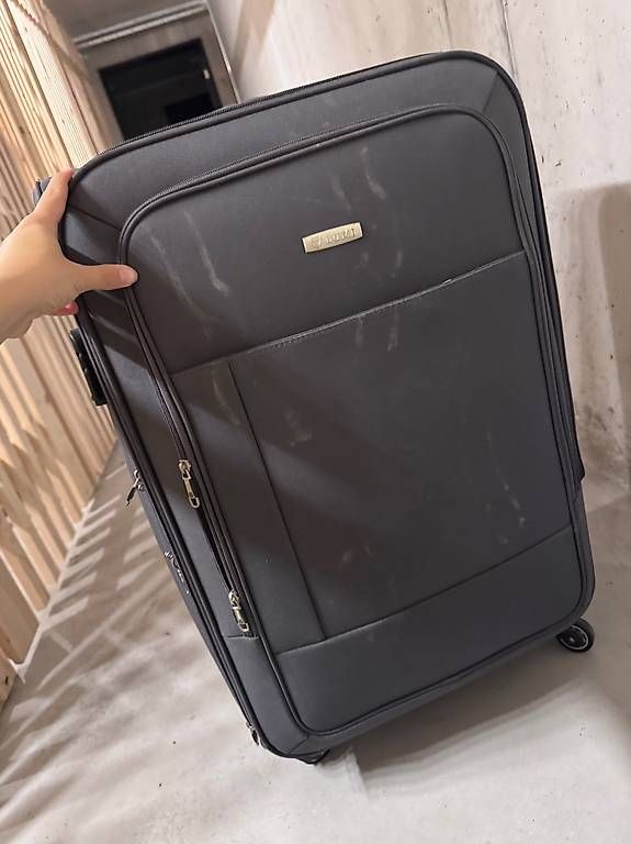 Valigie: Big suitcase grey – Usato da Zürich venduto da ivn_pr75