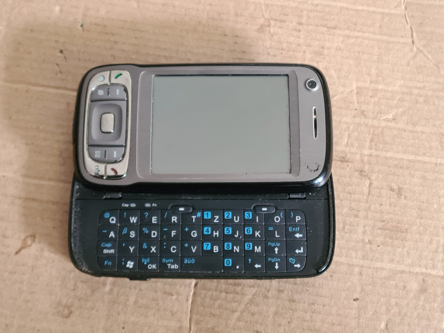 HTC Telefoni cellulari / Smartphones: Windows Pocket PC Smartphone Screen defekt: HTC Kaiser – Difettoso da Winterthur venduto da Opusco 1