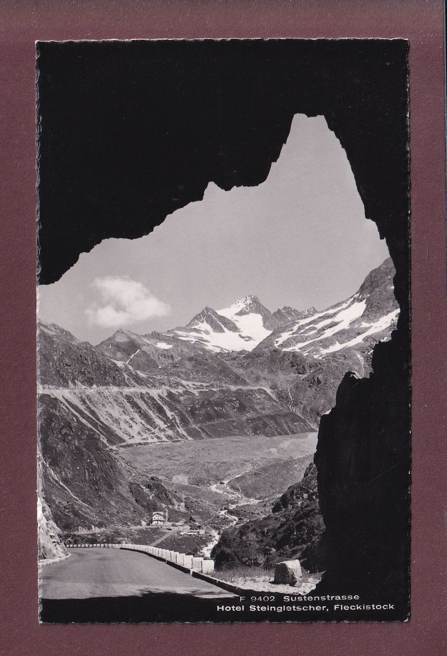 Cartes postales: SUSTENSTRASSE - Hotel Steingletscher – D'occasion à Pully par nicecards