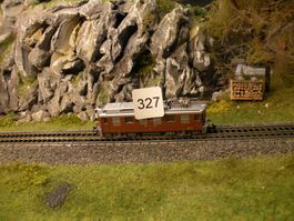 BLS Elektrolokomotive braun Modellbahn gebraucht 327
