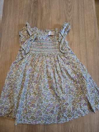 Manor Baby Kleid Blumenmuster Grösse 80 / 12M top Zustand