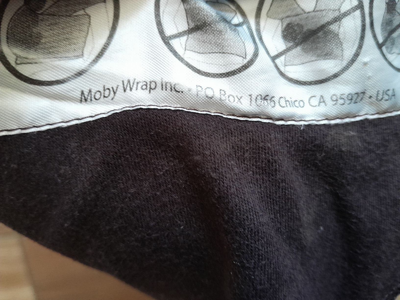 Moby Wrap Porte-bébés ventraux & dorsaux: Moby Wrap Tragetuch Dunkelbraun  – D'occasion à Walde AG par tra_7vrt 3