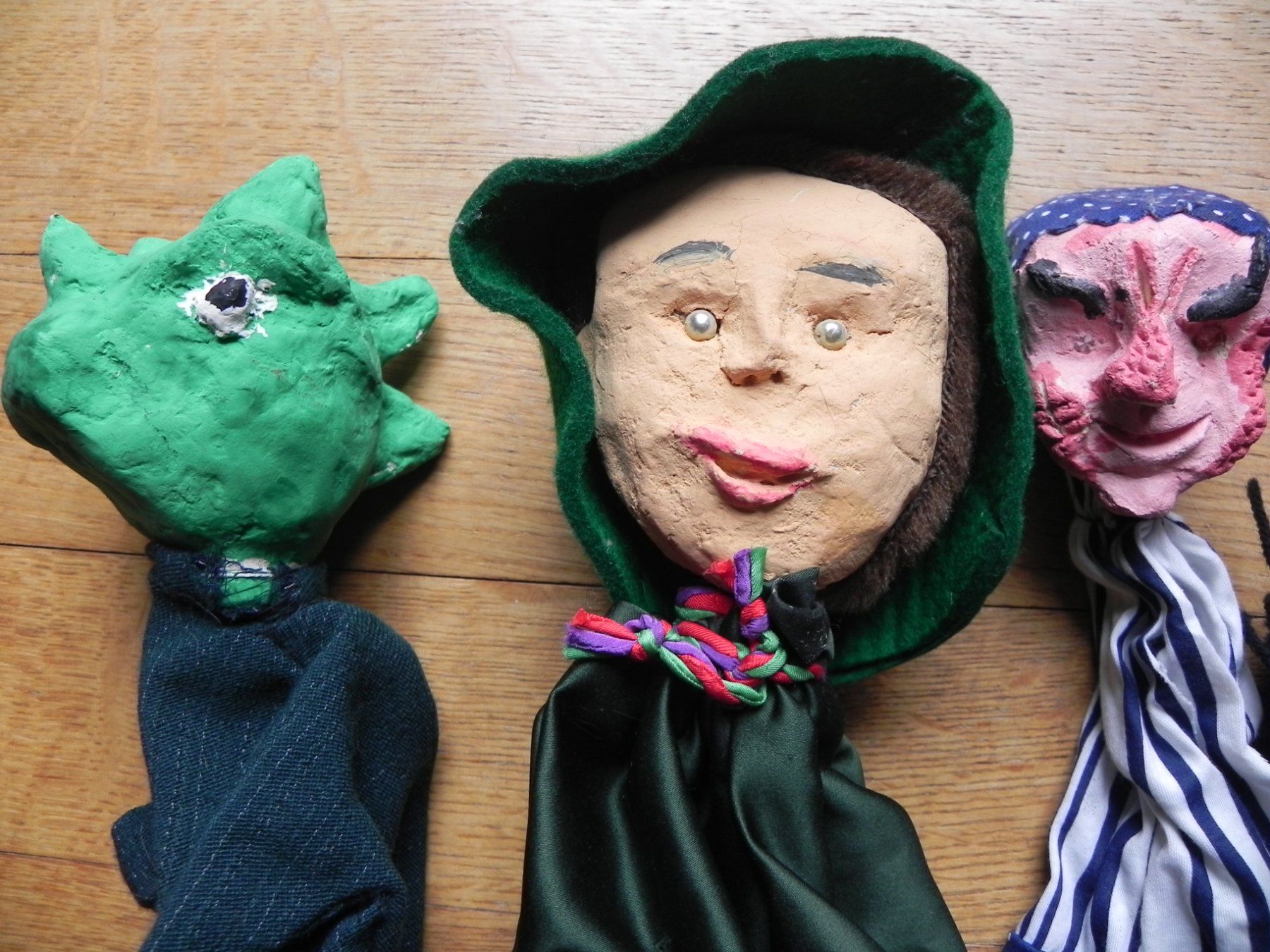 Spielzeuge: 7 Fingerpuppen selbstgemacht – Gebraucht aus Winterthur von Retan0 3