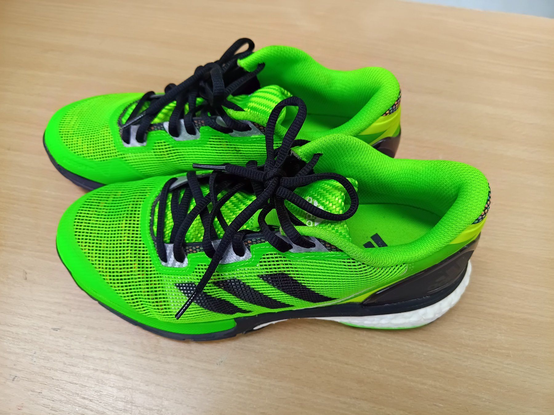 Adidas Herrenschuhe: Neon ADIDAS Schuh – Neu (gemäss Beschreibung) aus Wängi von Ladys_First 3