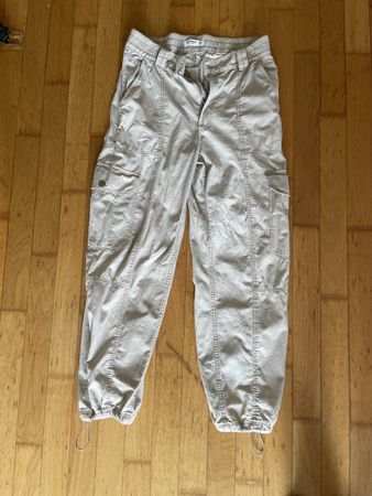 Pull&Bear Cargo-Hose, Beige, Gr. 42, guter Zustand