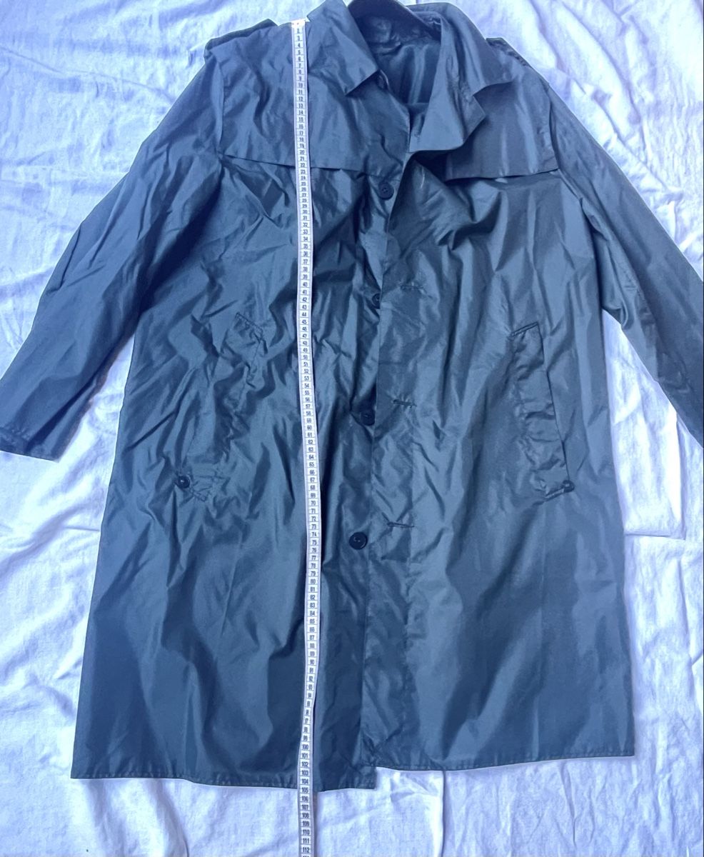 Schweizer Armee Cappotti: Schweizer Armee Regenmantel 52BB, Vintage 1971 – Usato da St. Gallen venduto da lfs_nxl8 4
