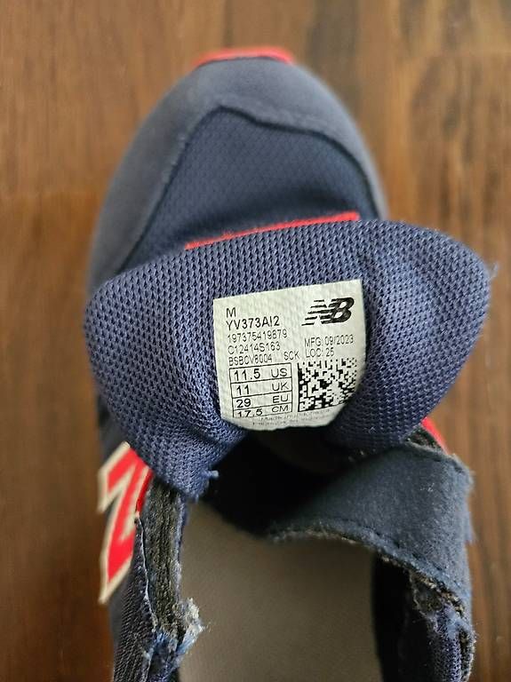 Scarpe per ragazzi: Sneaker New Balance Grösse 29 – Usato da Rümlang venduto da surfer07 2