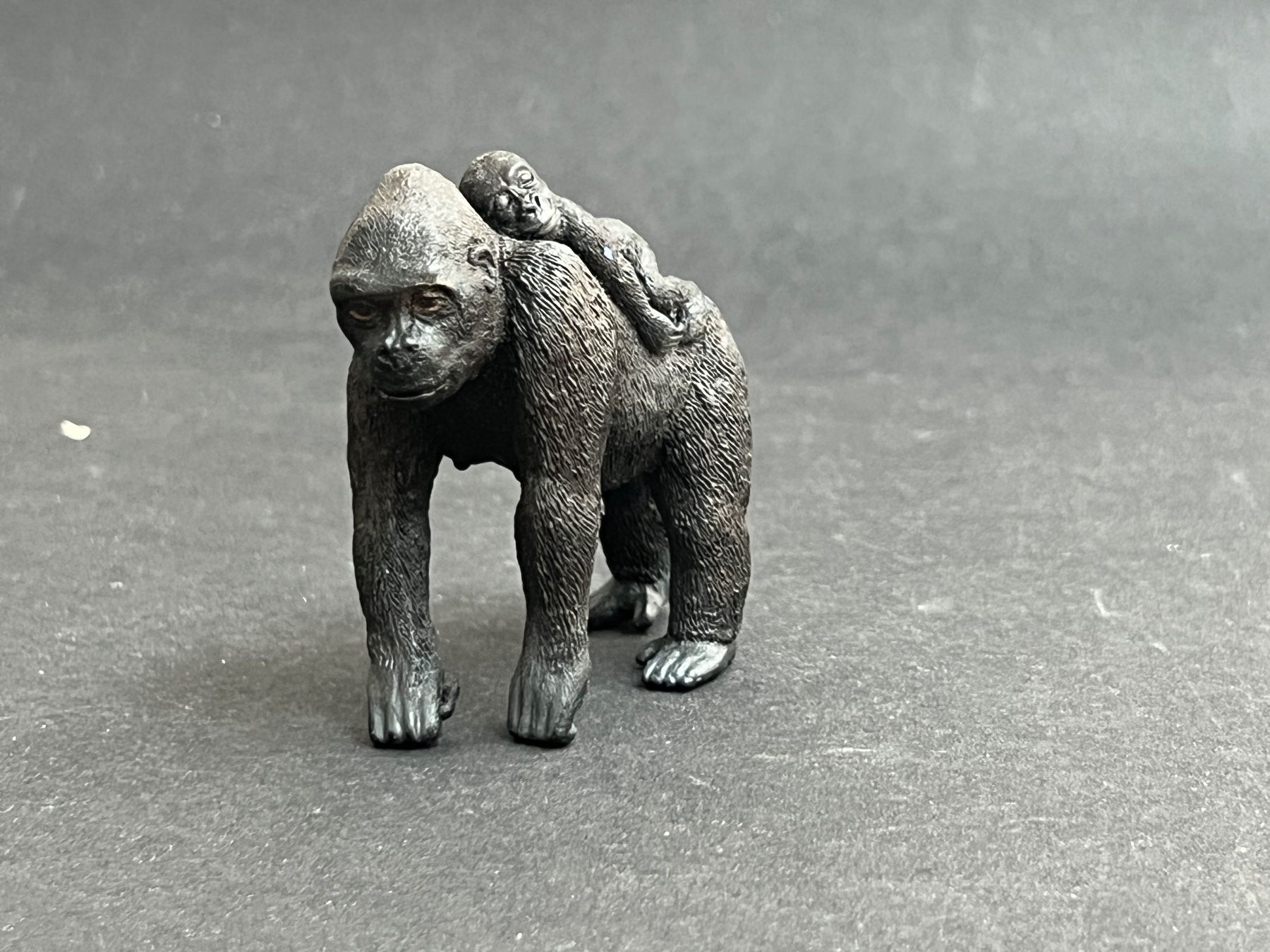 Schleich Statuette: Schleich Affen Affe Gorilla Silberrücken – Usato da Ennetbaden venduto da mapa05 6