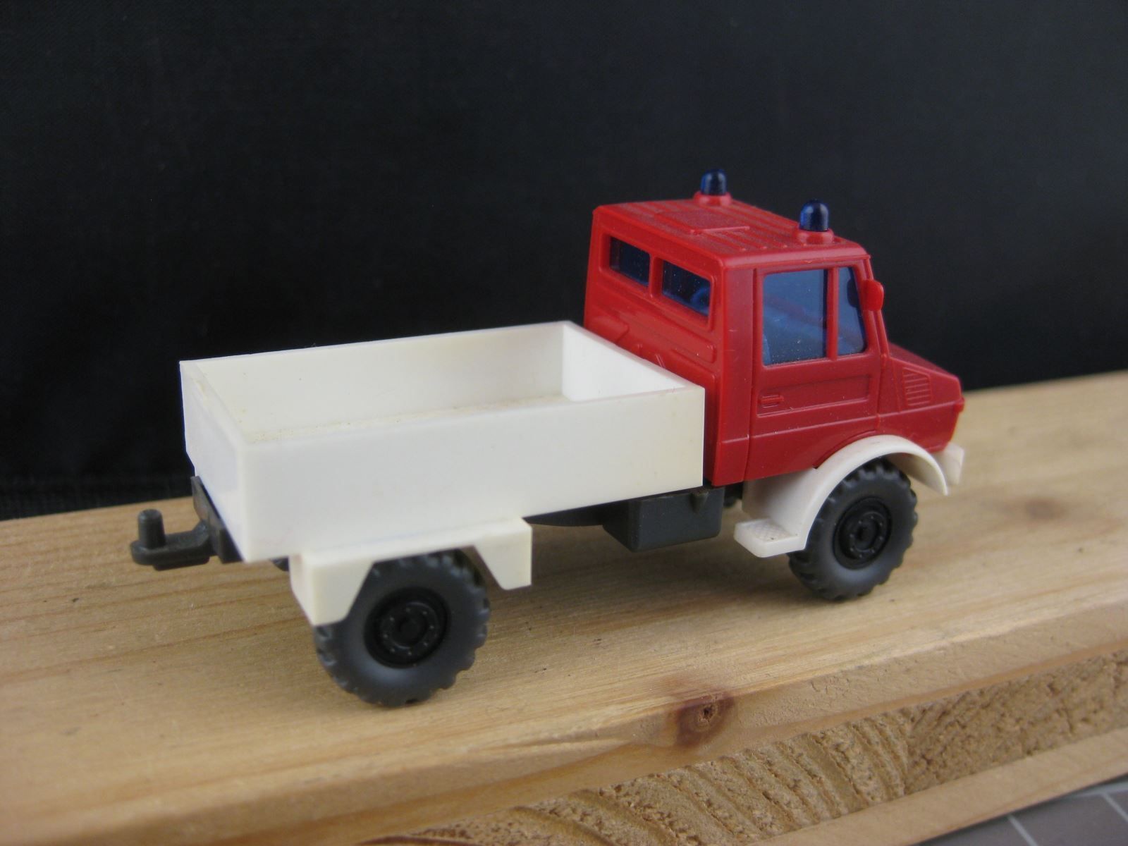 Modelleisenbahnen: Wiking Unimog – Gebraucht aus Malters von Marosko 1