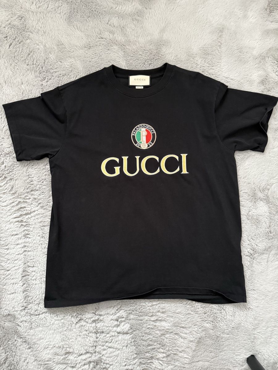 Gucci T-shirt: Gucci Tshirt – Usato da kriens venduto da nenadsaglam