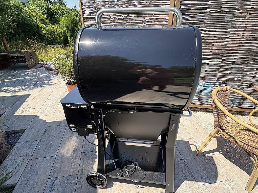 Griglie: Weber Searwood Holzpelletgrill – Usato da St. Gallen venduto da Maui92 1